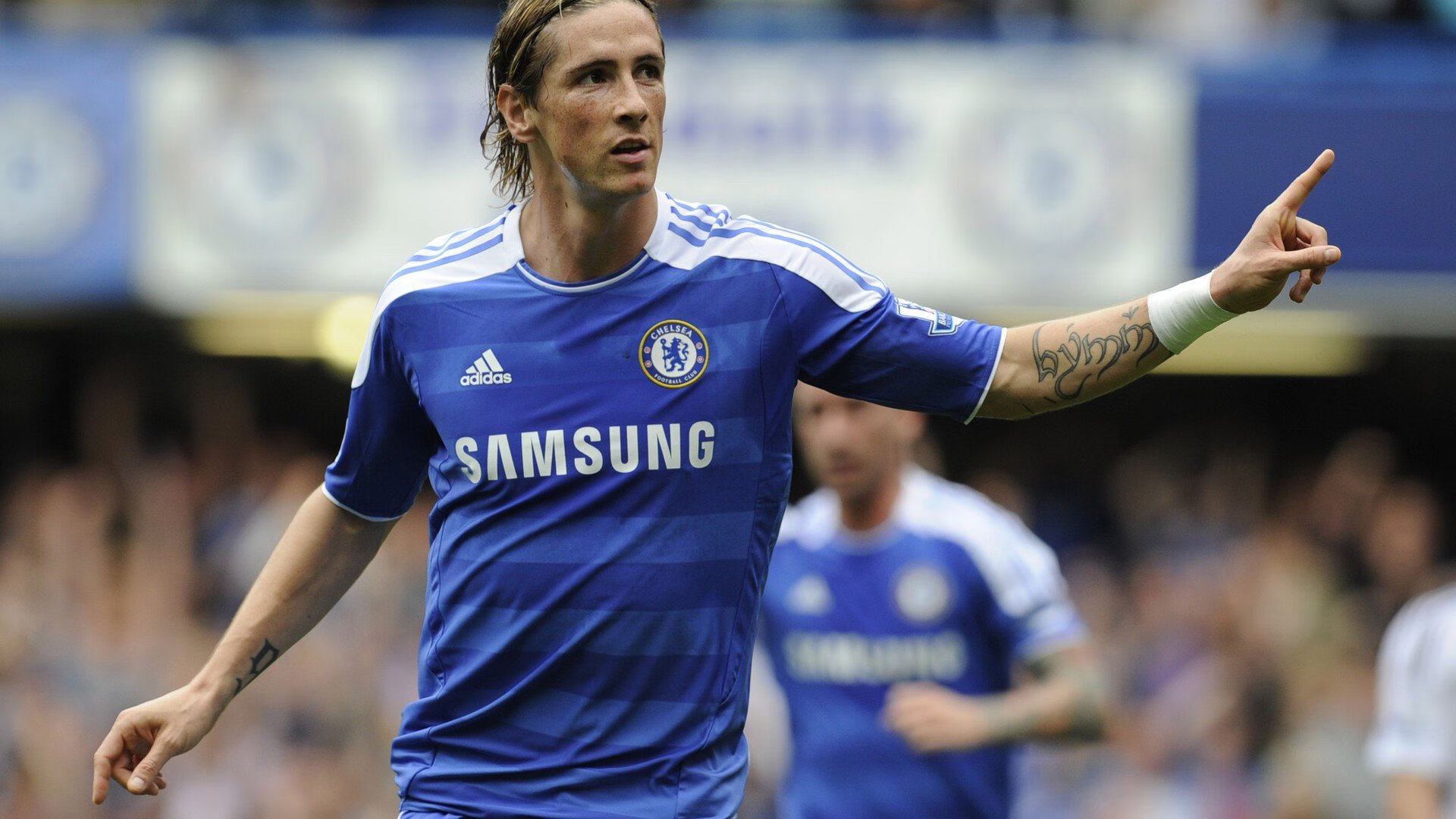 恩多耶-布鲁阿尔决赛冲刺惊艳全场，恩内斯特·布鲁佛