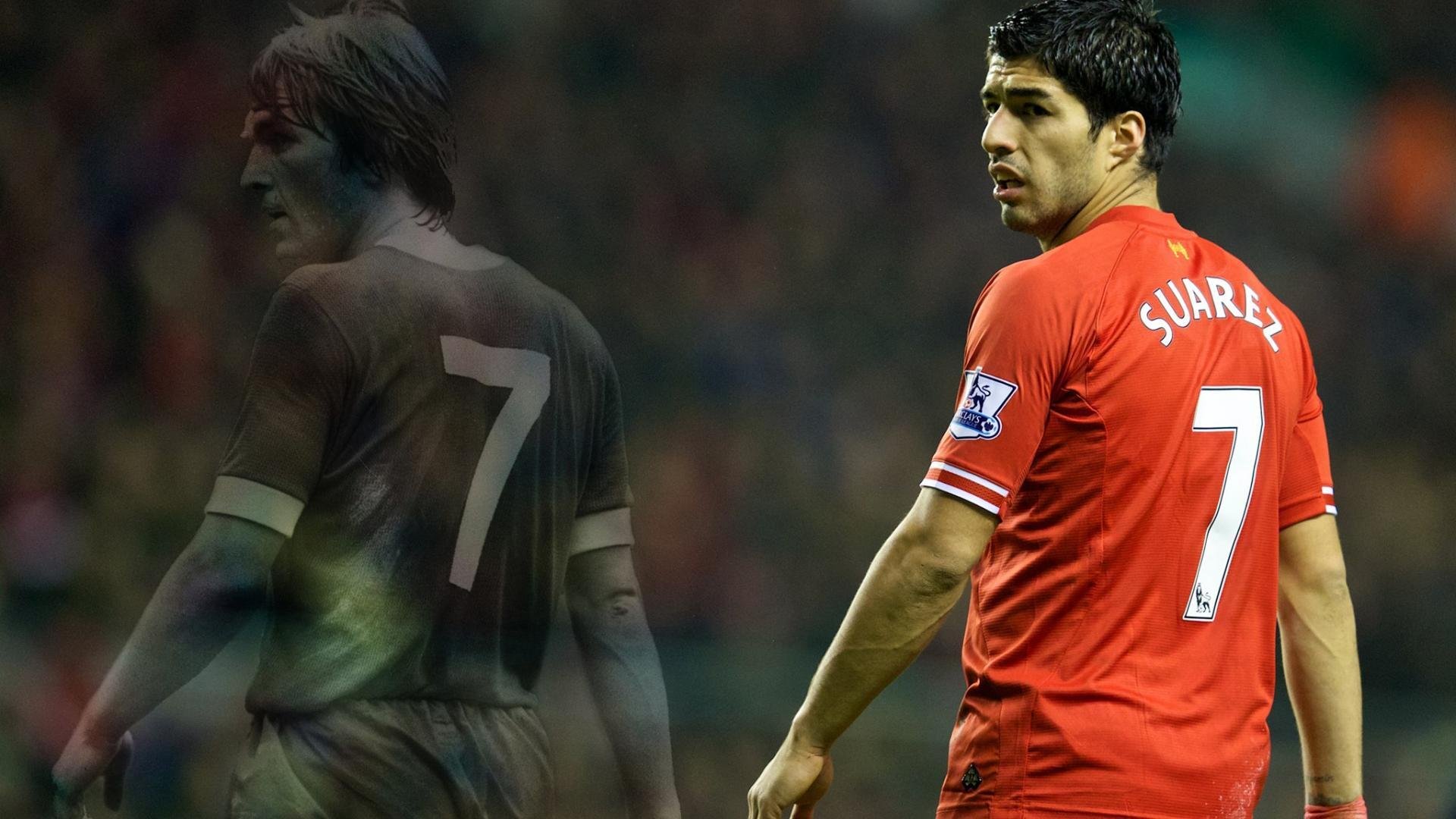 足球运动员参加公益跑活动，助力全民健身宣传，足球运动员宣传照